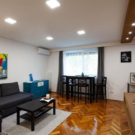 Stellar Downtown Szeged Apartment Exterior photo